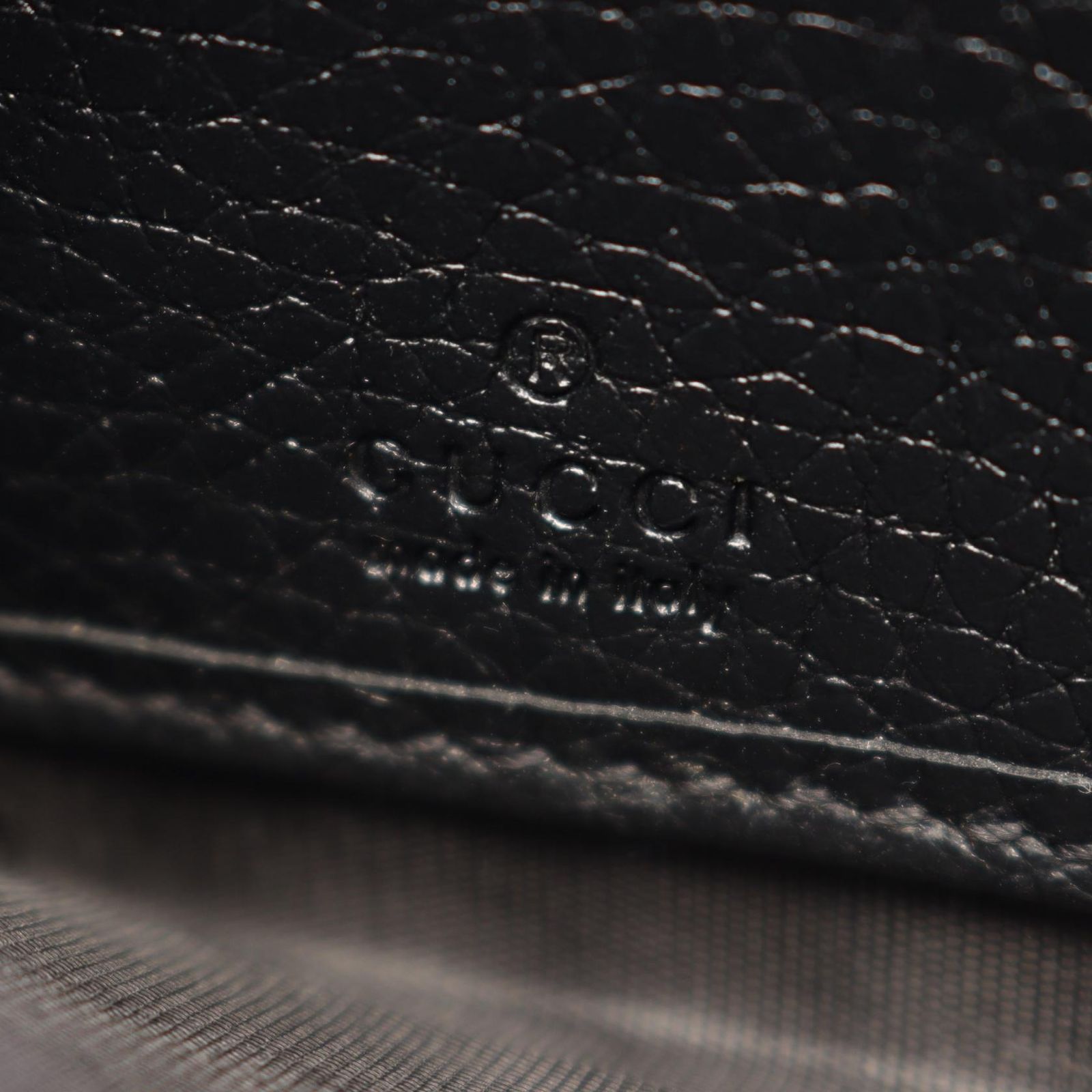 Gucci Round Wallet GG Metal Black Leather — view 4