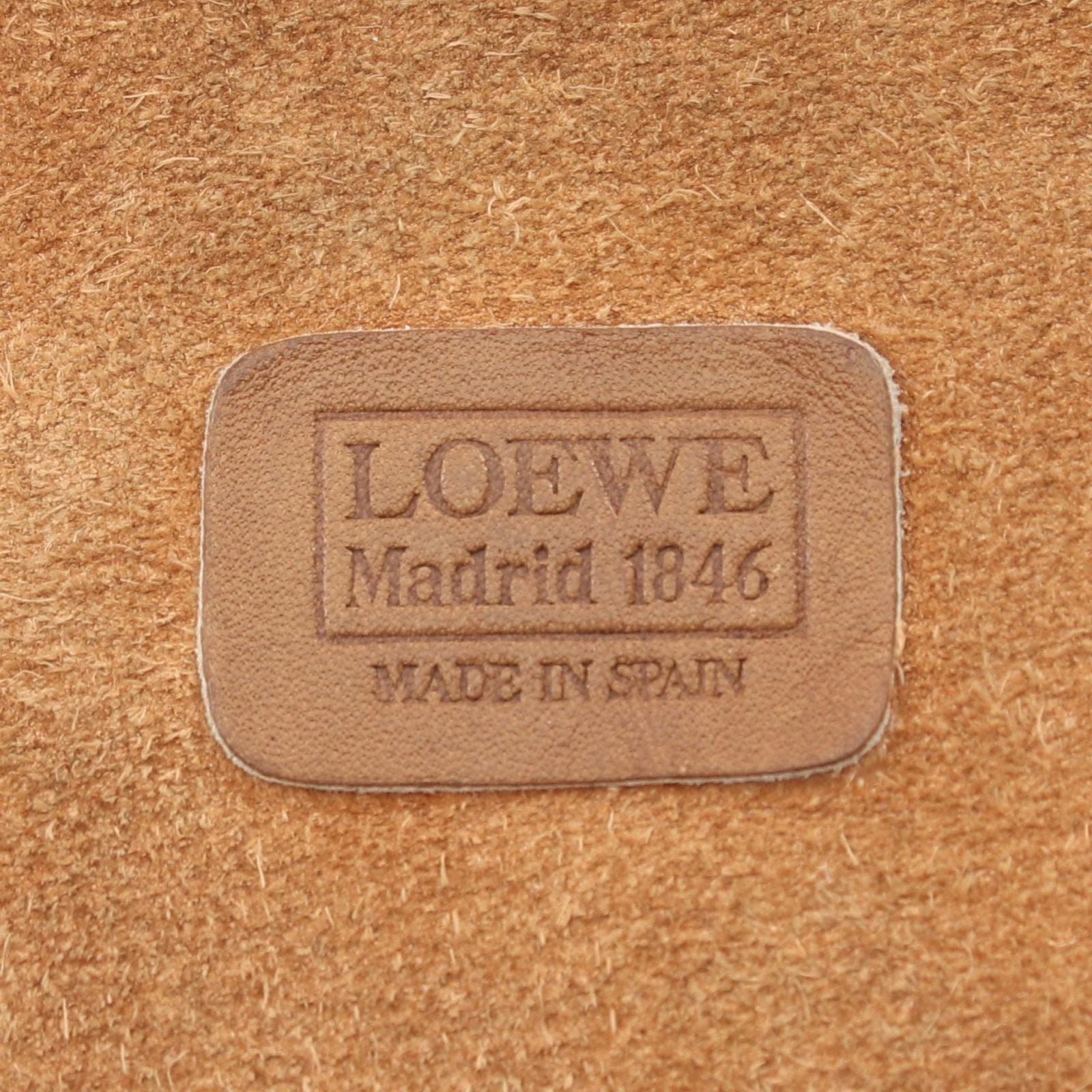 Loewe Shoulder Bag Anagram Drawstring Leather — view 4