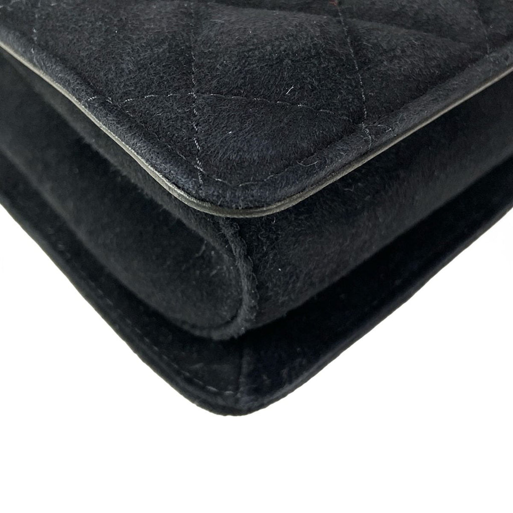 Chanel Shoulder Bag Quilted Black Chain Gold Faux Pearl Bijou — view 7
