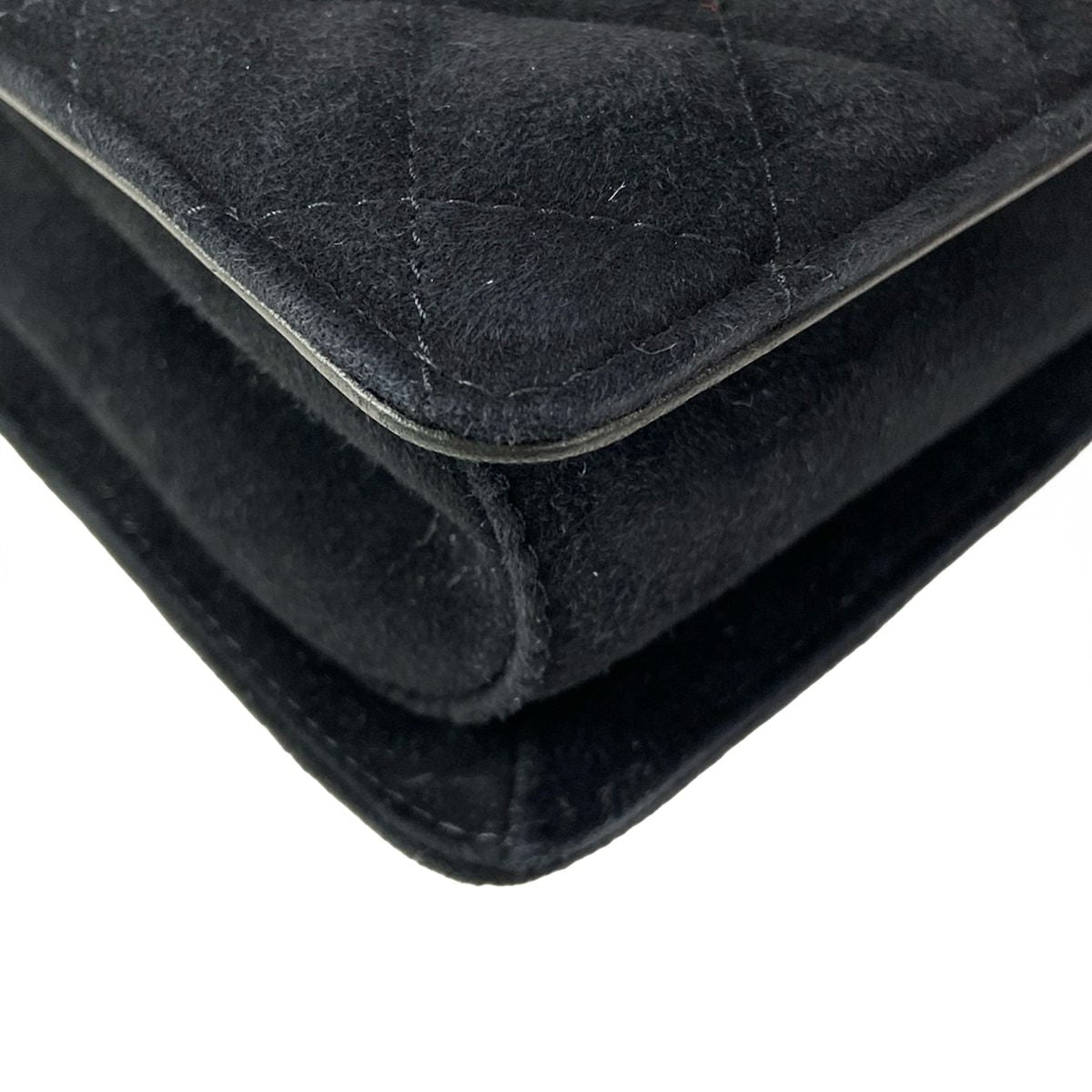 Chanel Shoulder Bag Quilted Black Chain Gold Faux Pearl Bijou — view 7
