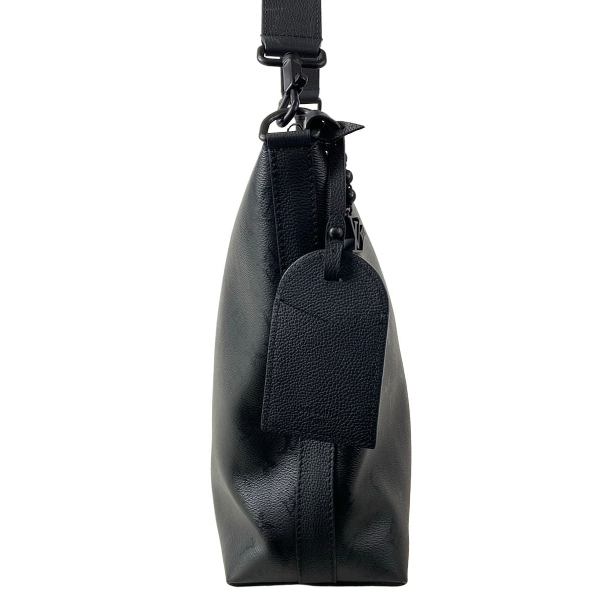 Louis Vuitton Shoulder Bag Vagabond Hobo Black — view 2