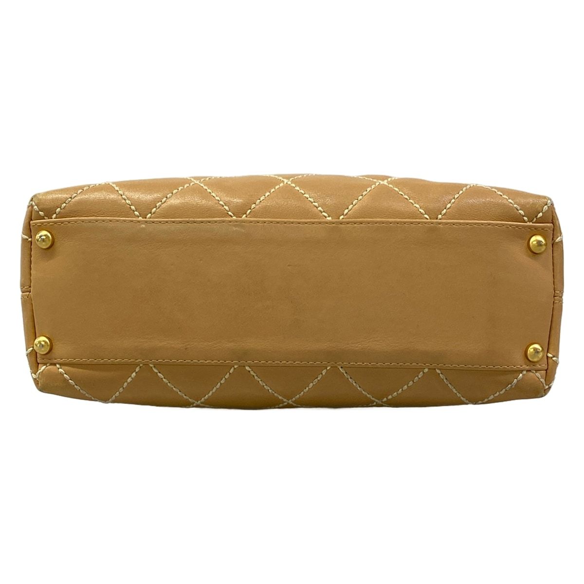 Chanel Shoulder Bag Wild Stitch Light Brown Matte Gold Leather — view 5