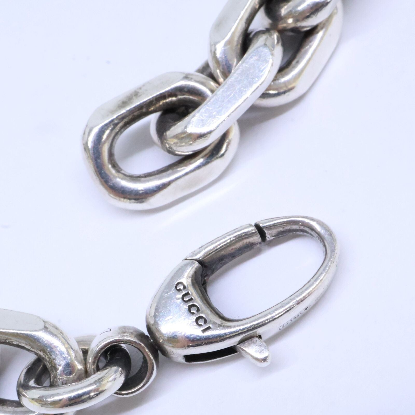 Gucci Interlocking Bracelet Silver — view 7