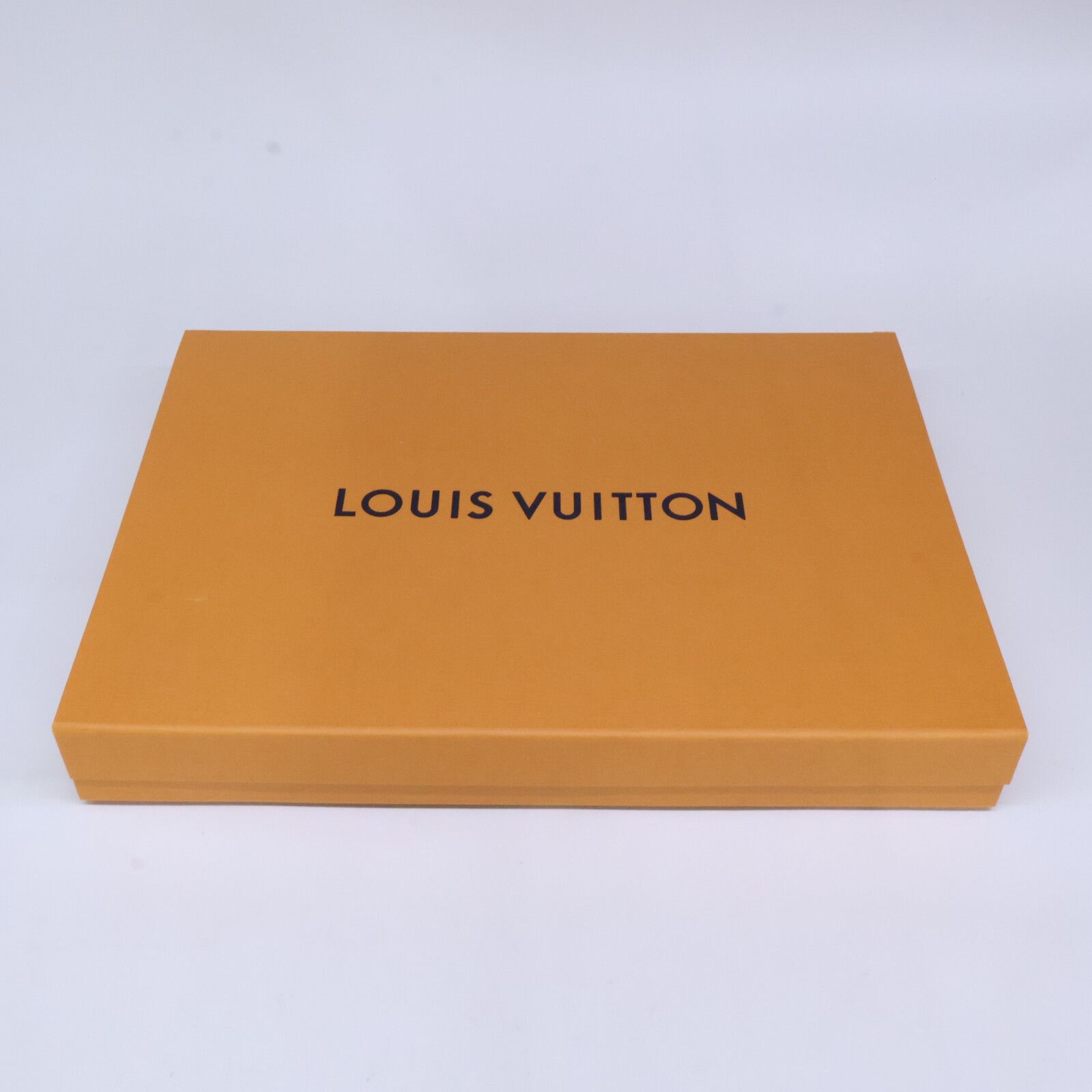 Louis Vuitton Echarpe Check with Cashmere Wool — view 8