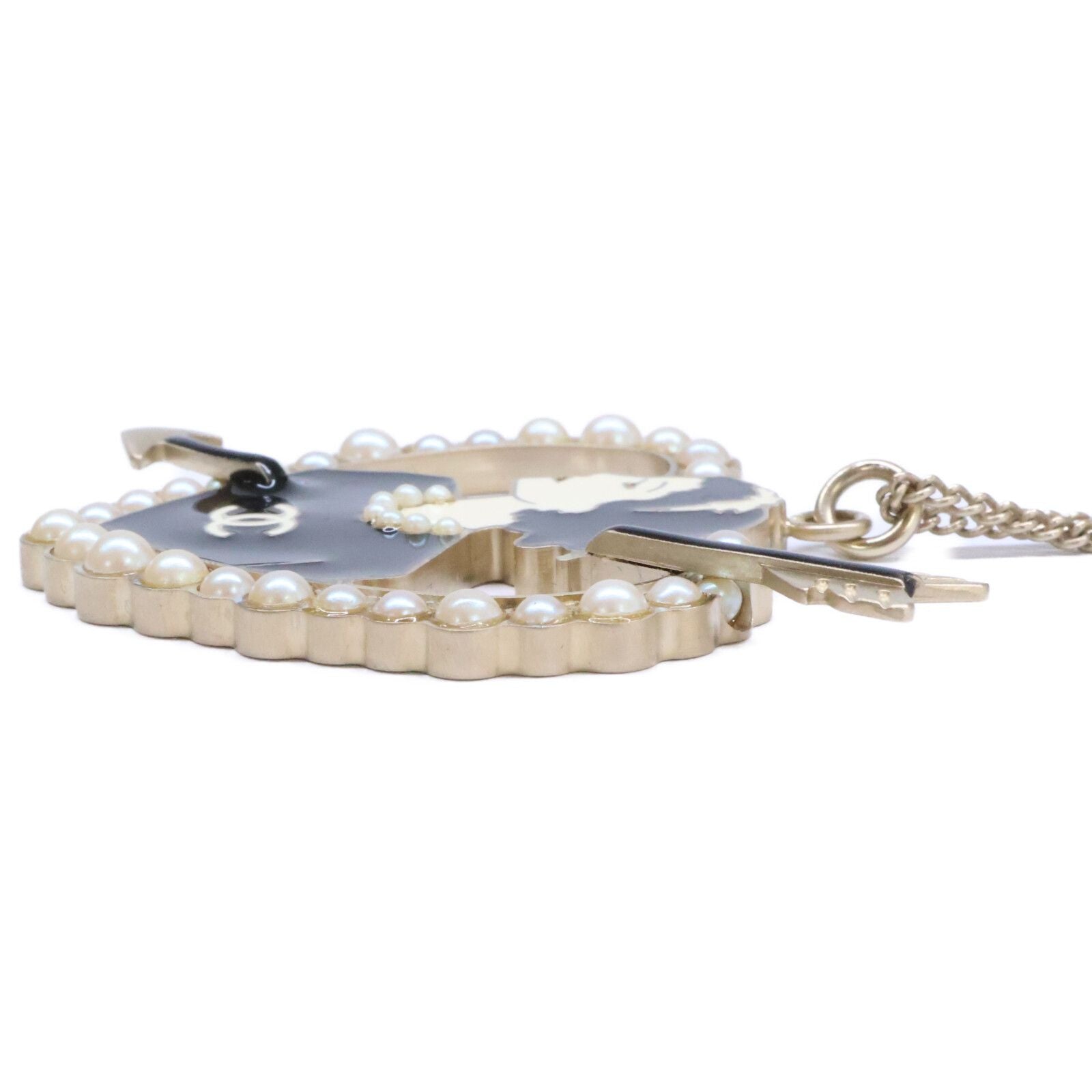Chanel Coco Pearl Heart & Arrow — view 3