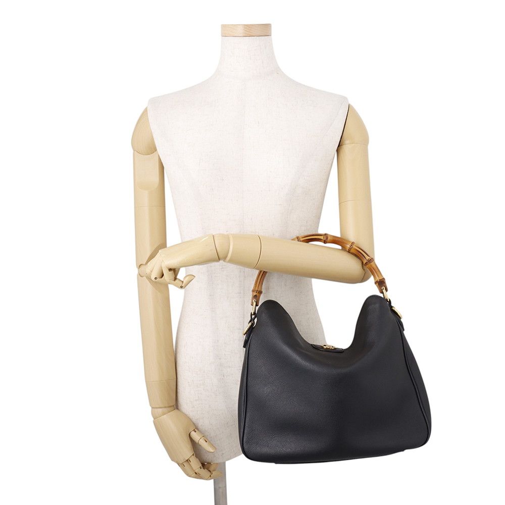 Gucci Handbag Diana Bamboo Medium Calfskin 2-Way Black — view 4