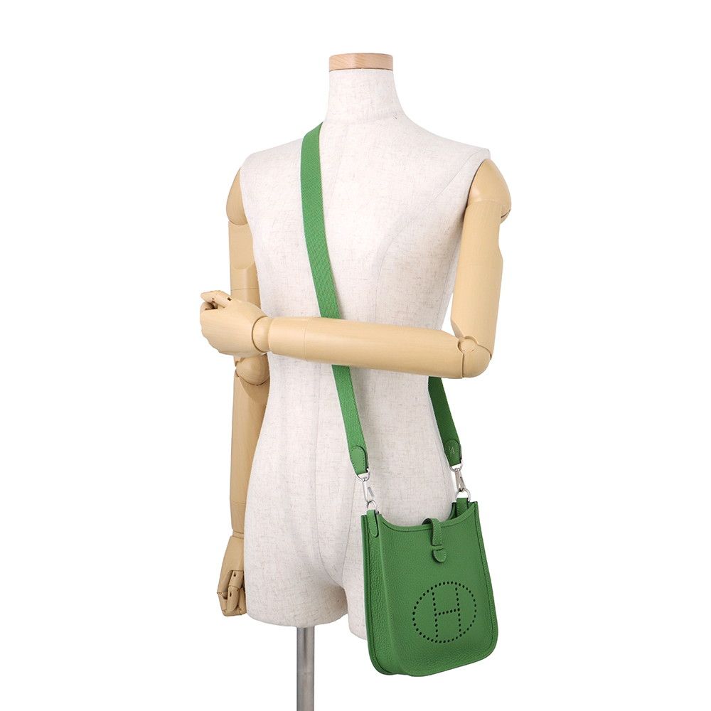Hermes Shoulder Bag Evelyne TPM 111 Amazon Vert Yucca Silver Taurillon Clemence — view 4
