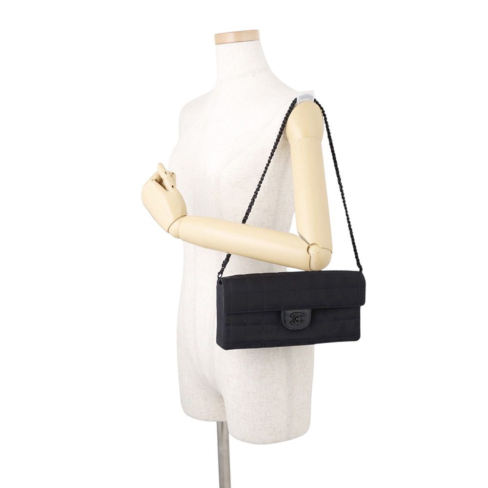 Chanel Chain Shoulder Bag New Travel Line CC Logo Nylon Black — view 4