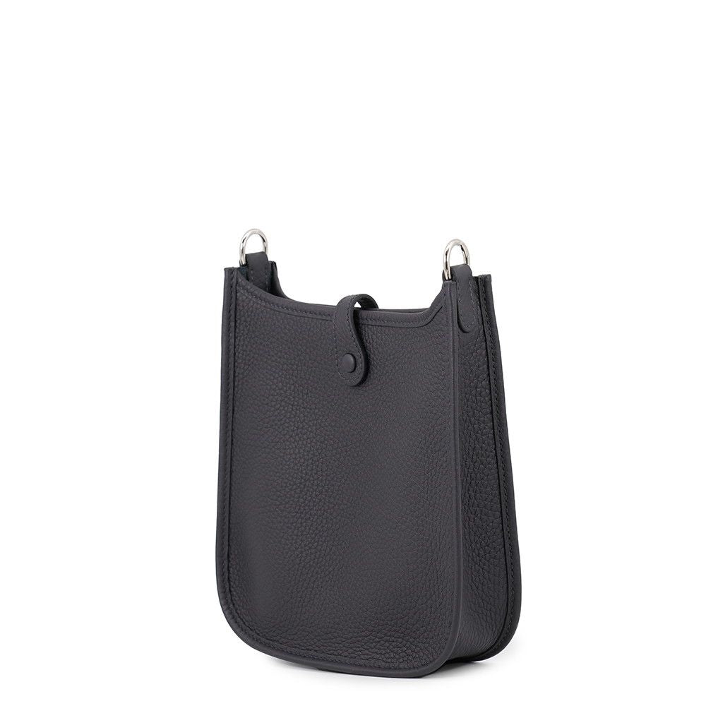 Hermes Shoulder Bag Evelyne TPM 111 Amazon Cavern Silver Taurillon Clemence — view 2