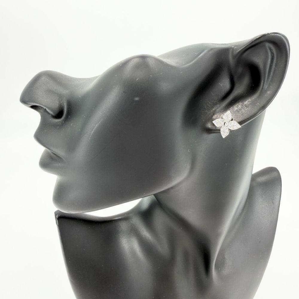 Louis Vuitton Earrings Star Blossom WG 18k White Gold Diamond — view 2