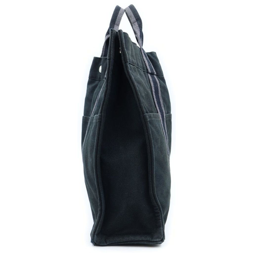 Hermes Fourre Tout MM Tote Bag Black Canvas — view 3