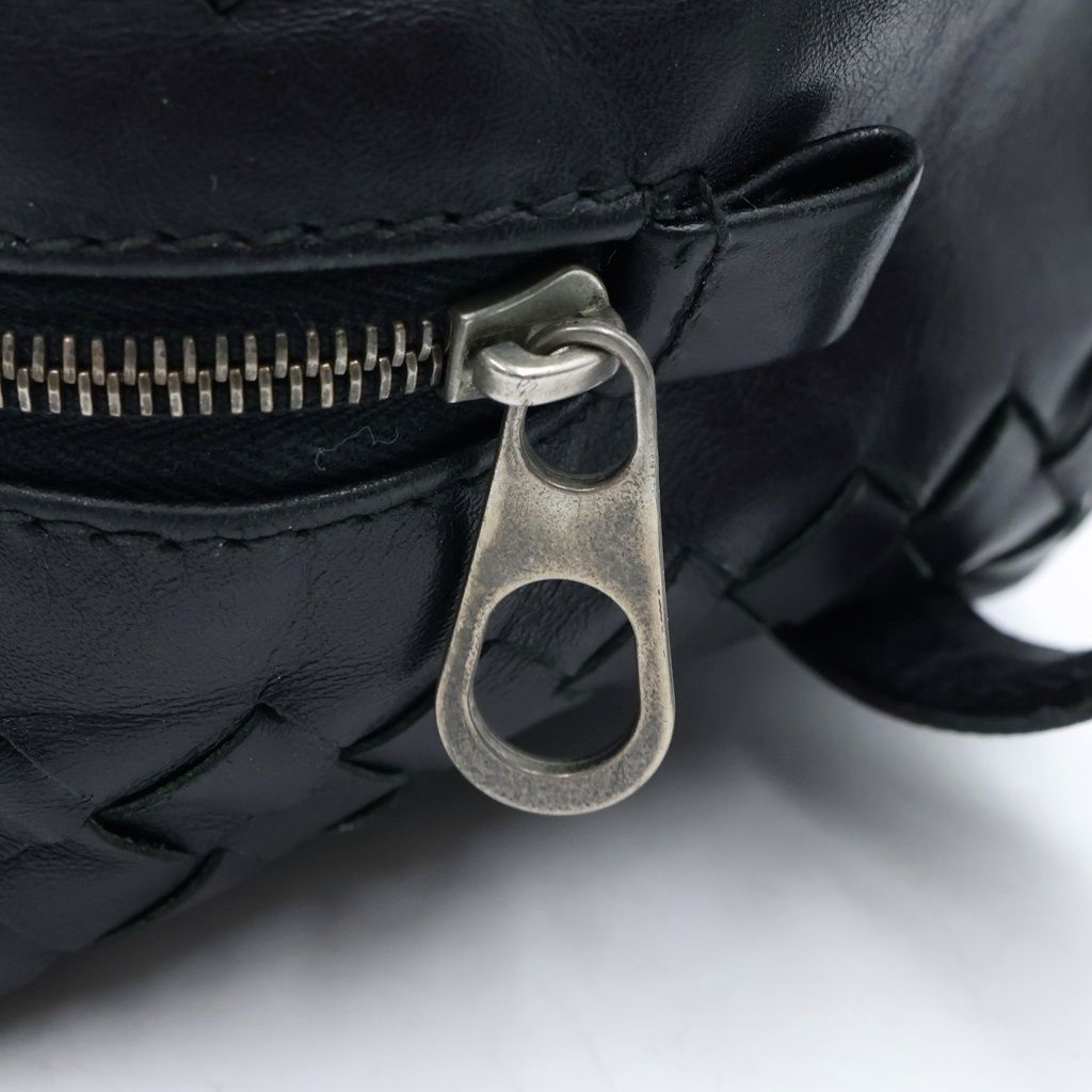 Bottega Veneta Intrecciato Clutch Black — view 7