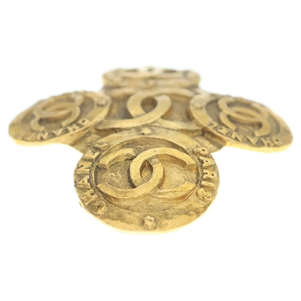 Chanel CC Logo Pin Badge Brooch Gold — view 5