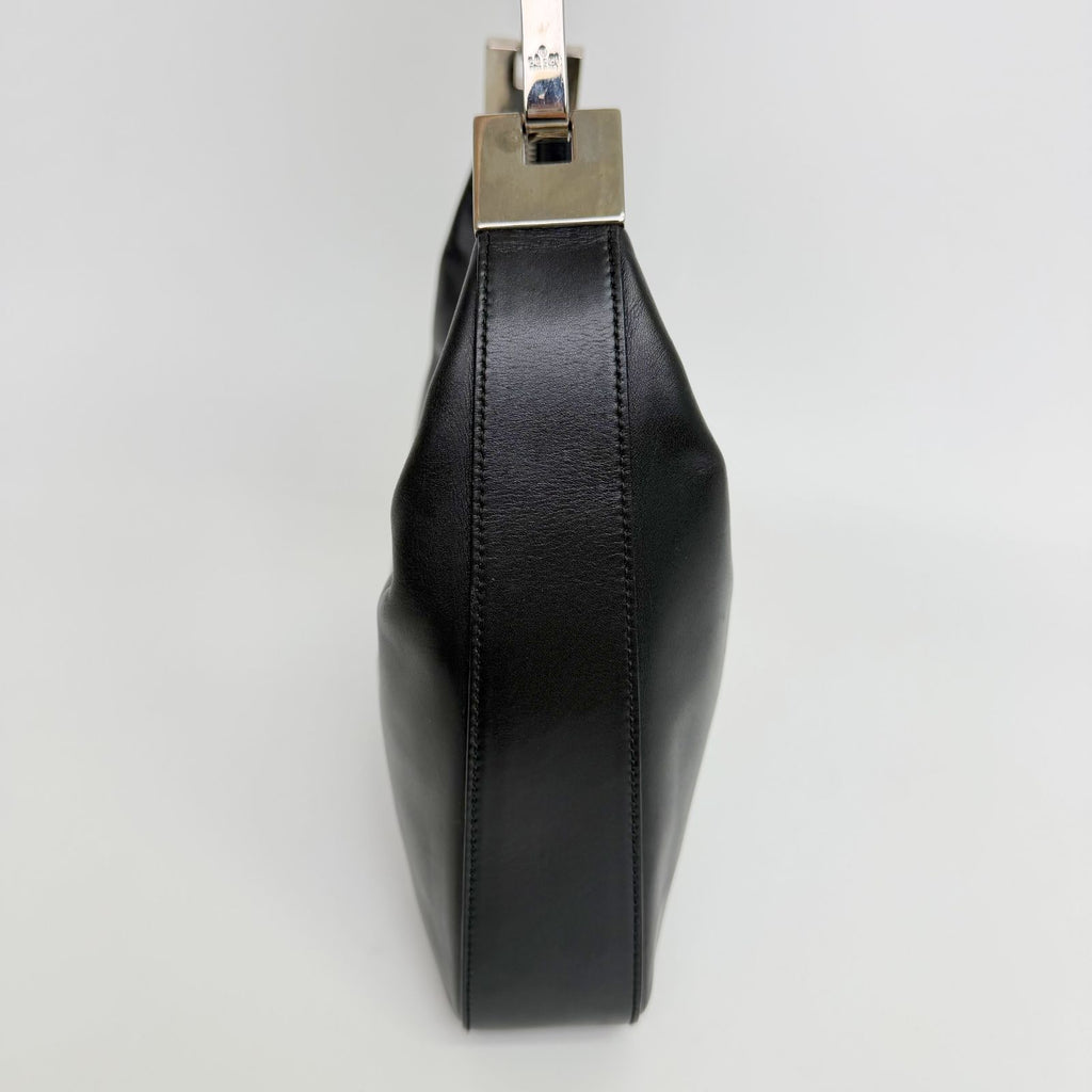 Gucci G Logo Zip Pull Hobo Shoulder Bag Leather Black Silver Vintage — view 5