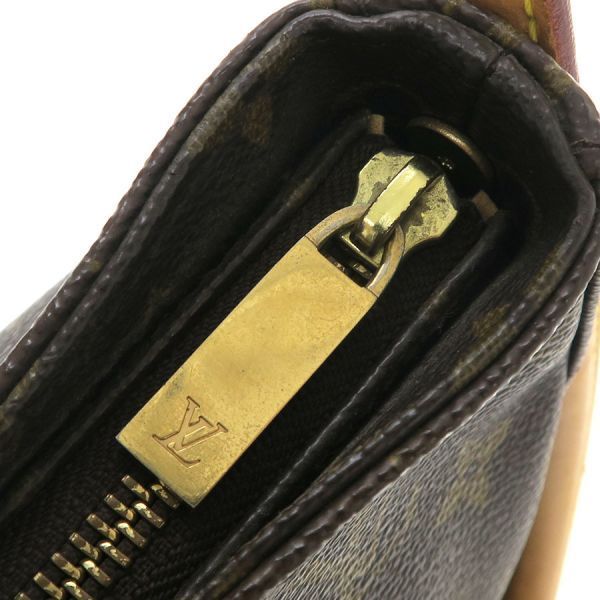 Louis Vuitton Monogram Looping MM Wallet — view 6