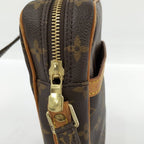 Louis Vuitton Danube Shoulder Bag Monogram — view 6