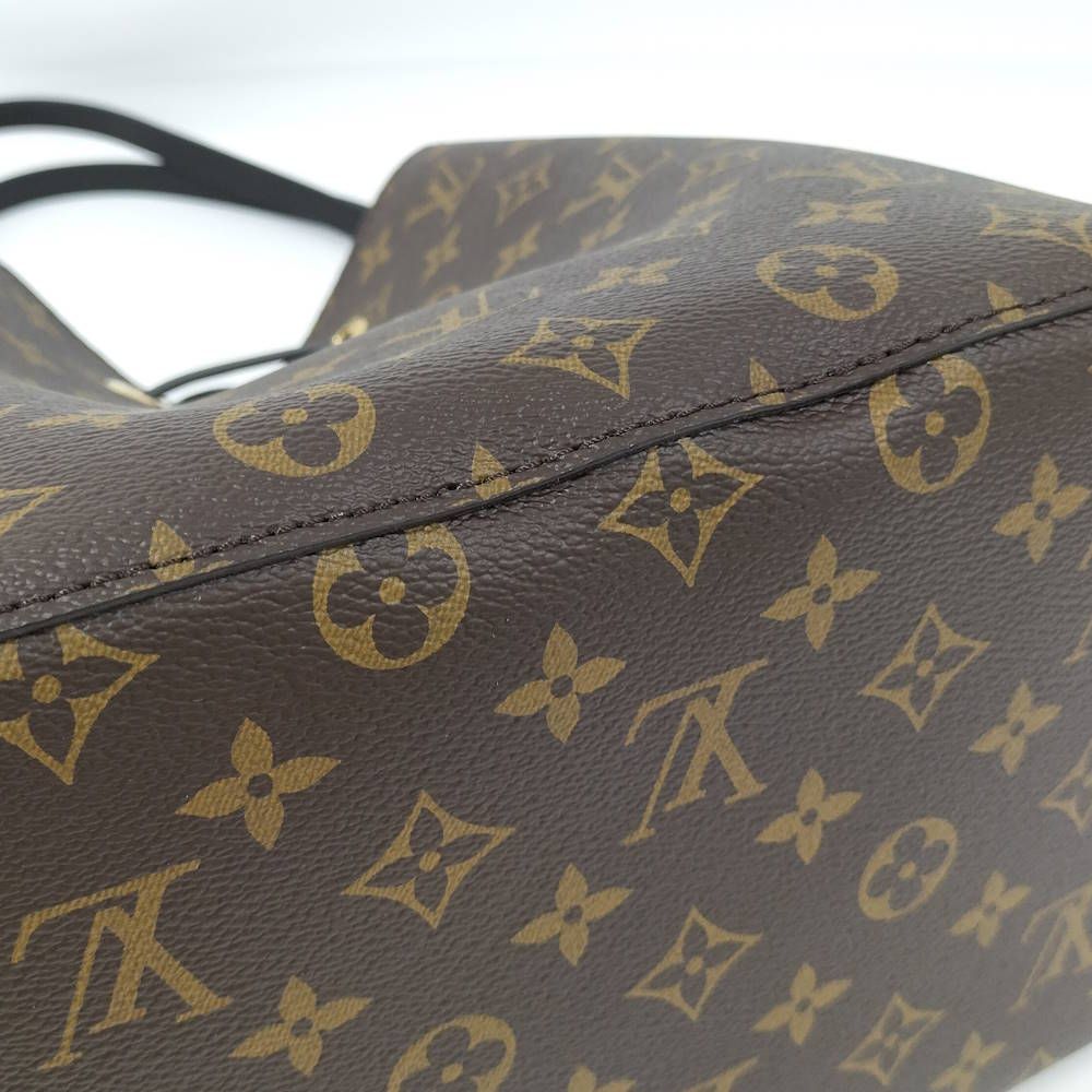 Louis Vuitton Neo Noe Shoulder Bag Monogram — view 5
