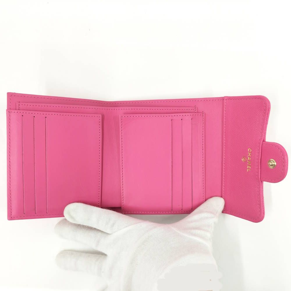 Chanel Compact Wallet Caviar Leather Pink — view 2
