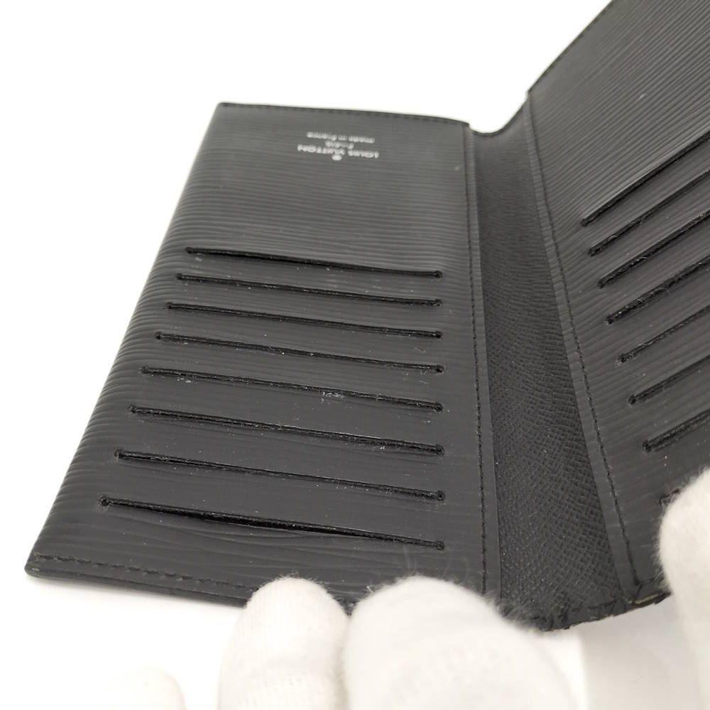 Louis Vuitton Card Case Epi Noir — view 8