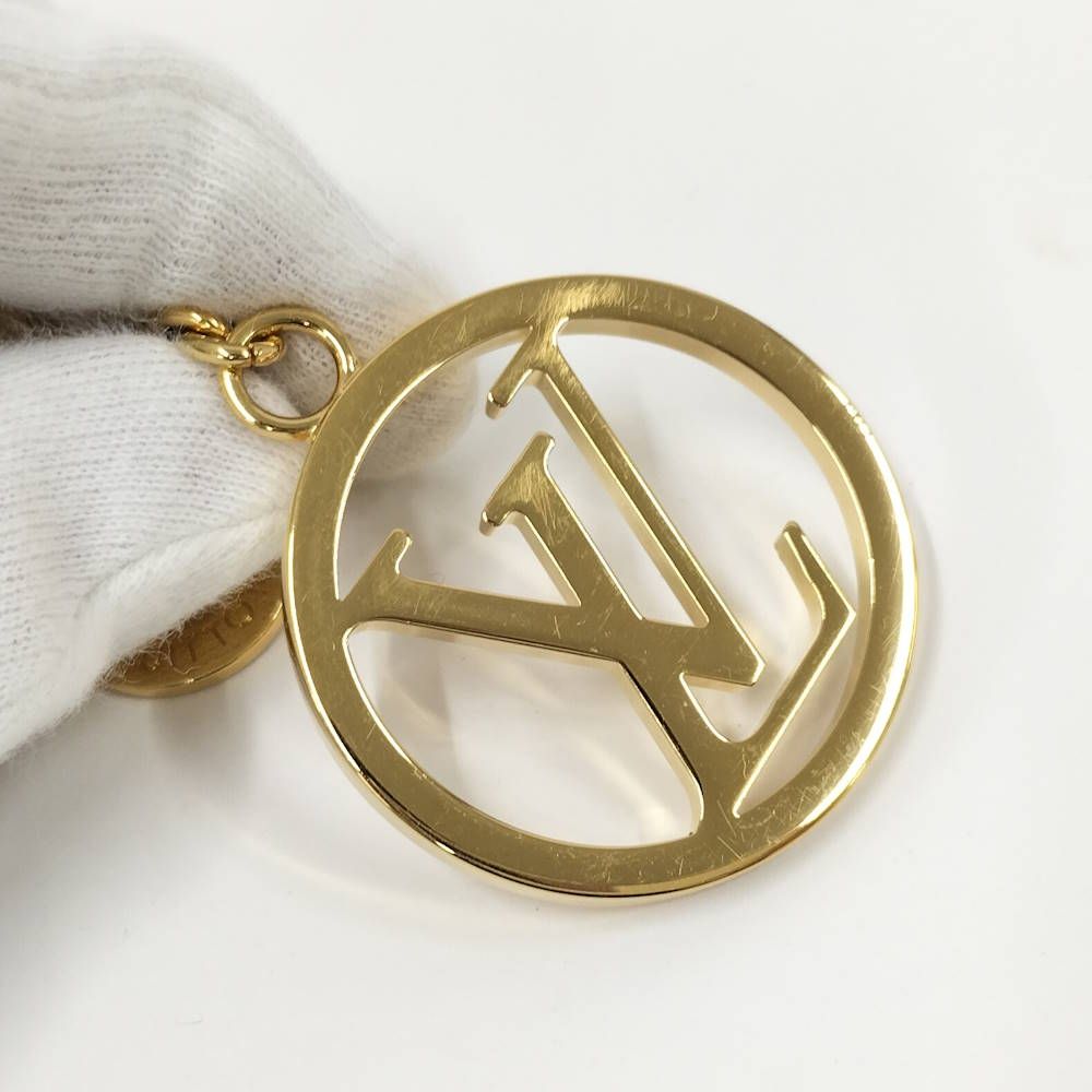 Louis Vuitton LV Circle Charm Keychain — view 3