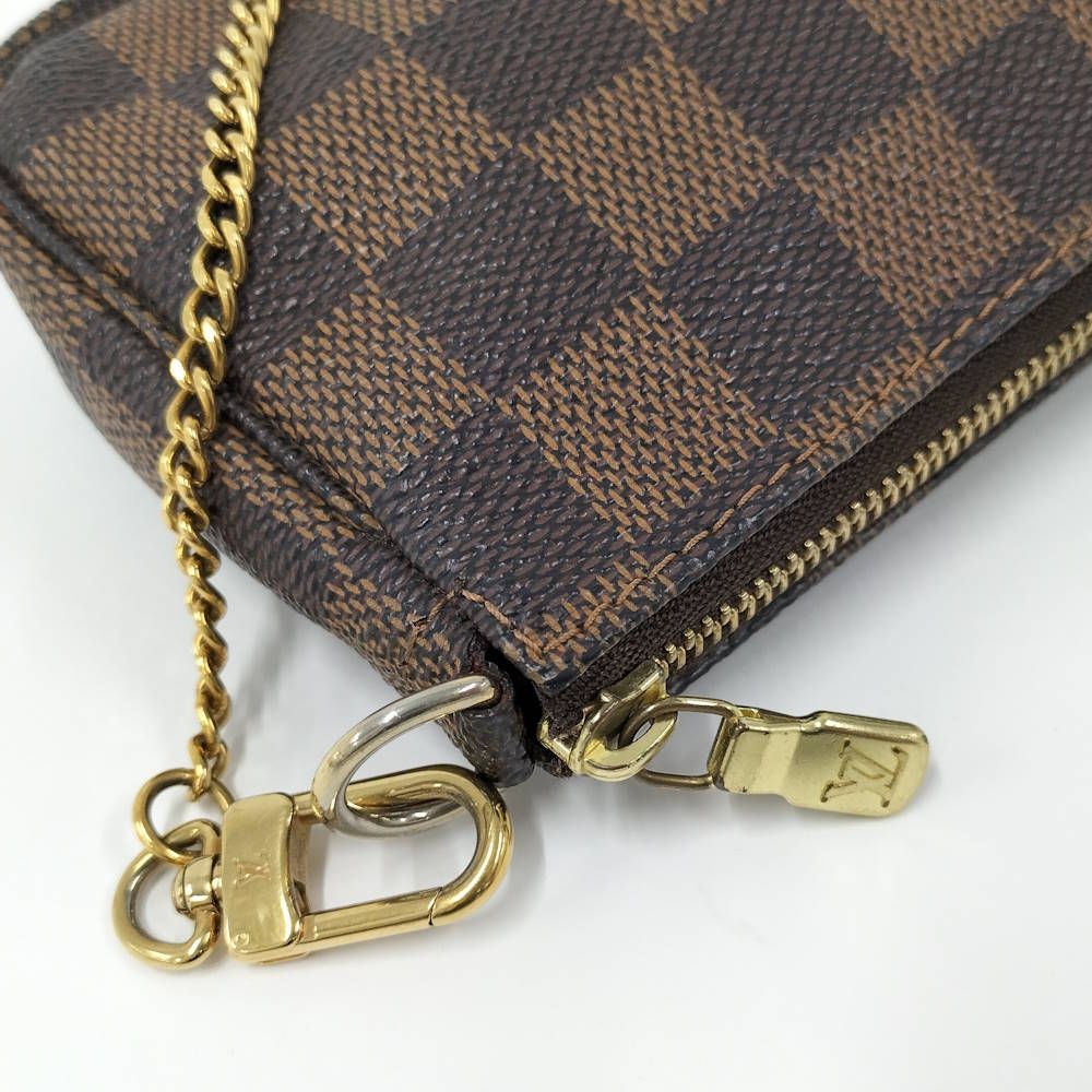 Louis Vuitton Mini Pochette Accessoires Pouch Damier — view 6