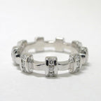 Chanel Quilted Ring White Gold Diamond — view 3
