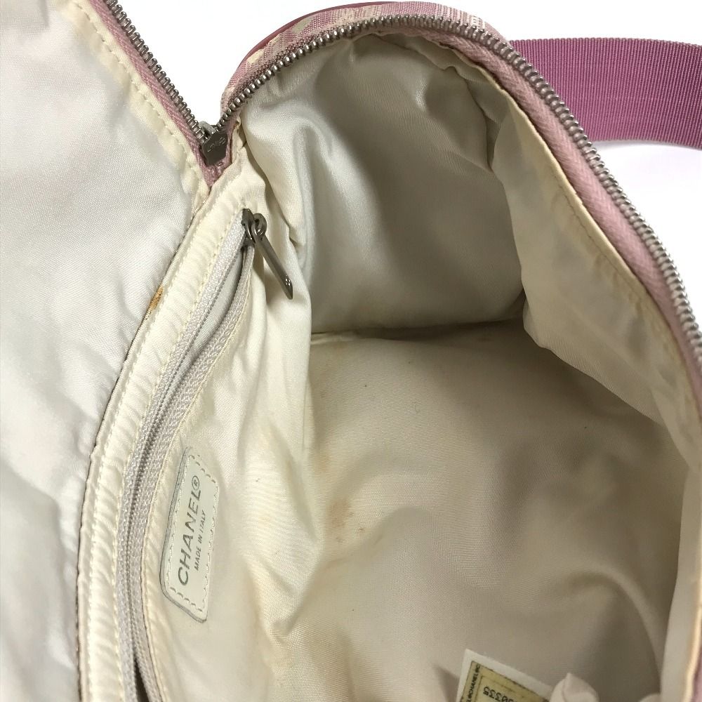 Chanel Shoulder Bag CC Logo CC Nylon Canvas Pink — view 5