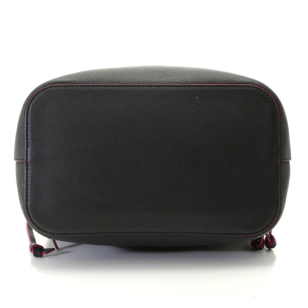 Louis Vuitton Lockme Bucket Taurillon Noir Pink Shoulder Bag — view 3
