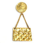 Chanel Brooch Gold
