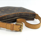 Louis Vuitton Pochette Croissant Shoulder Bag Monogram — view 4