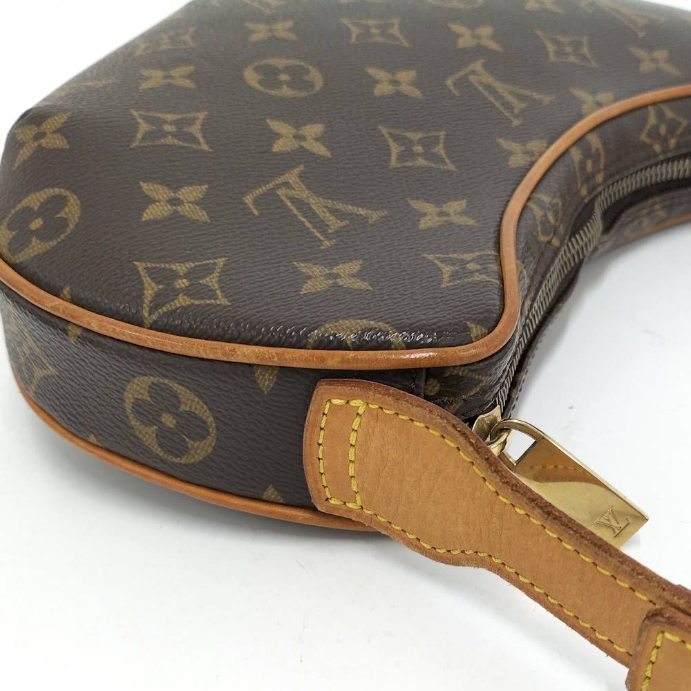 Louis Vuitton Pochette Croissant Shoulder Bag Monogram — view 7