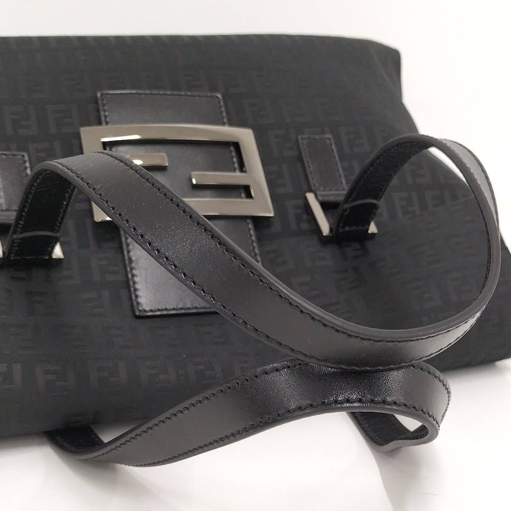 Fendi Shoulder Bag Canvas Black — view 4