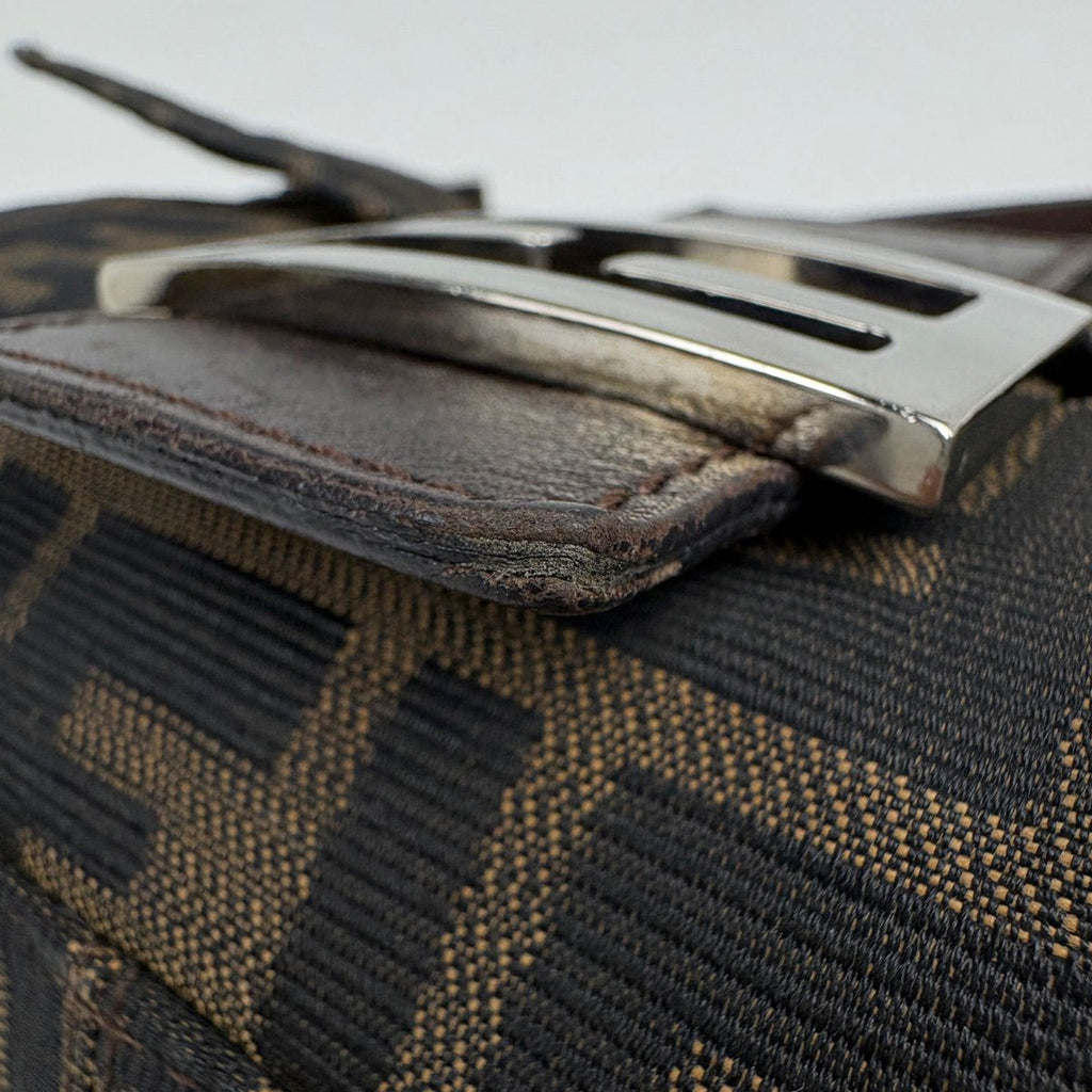 Fendi Shoulder Bag Zucca Pattern Mamma Baguette Canvas Brown — view 4