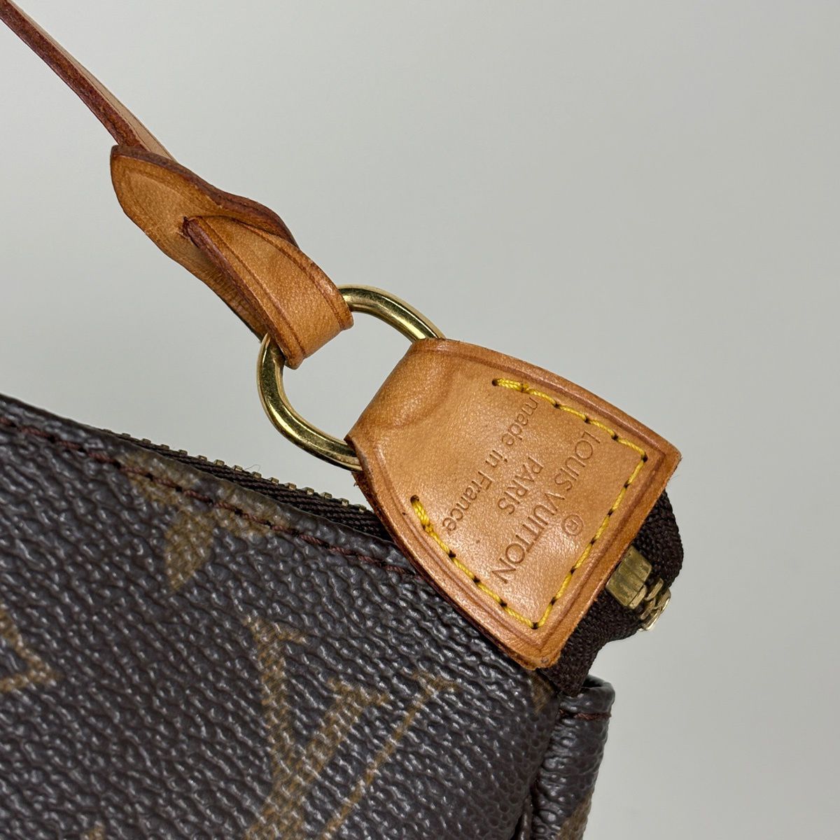Louis Vuitton Pochette Accessoires Pouch Monogram Brown — view 5