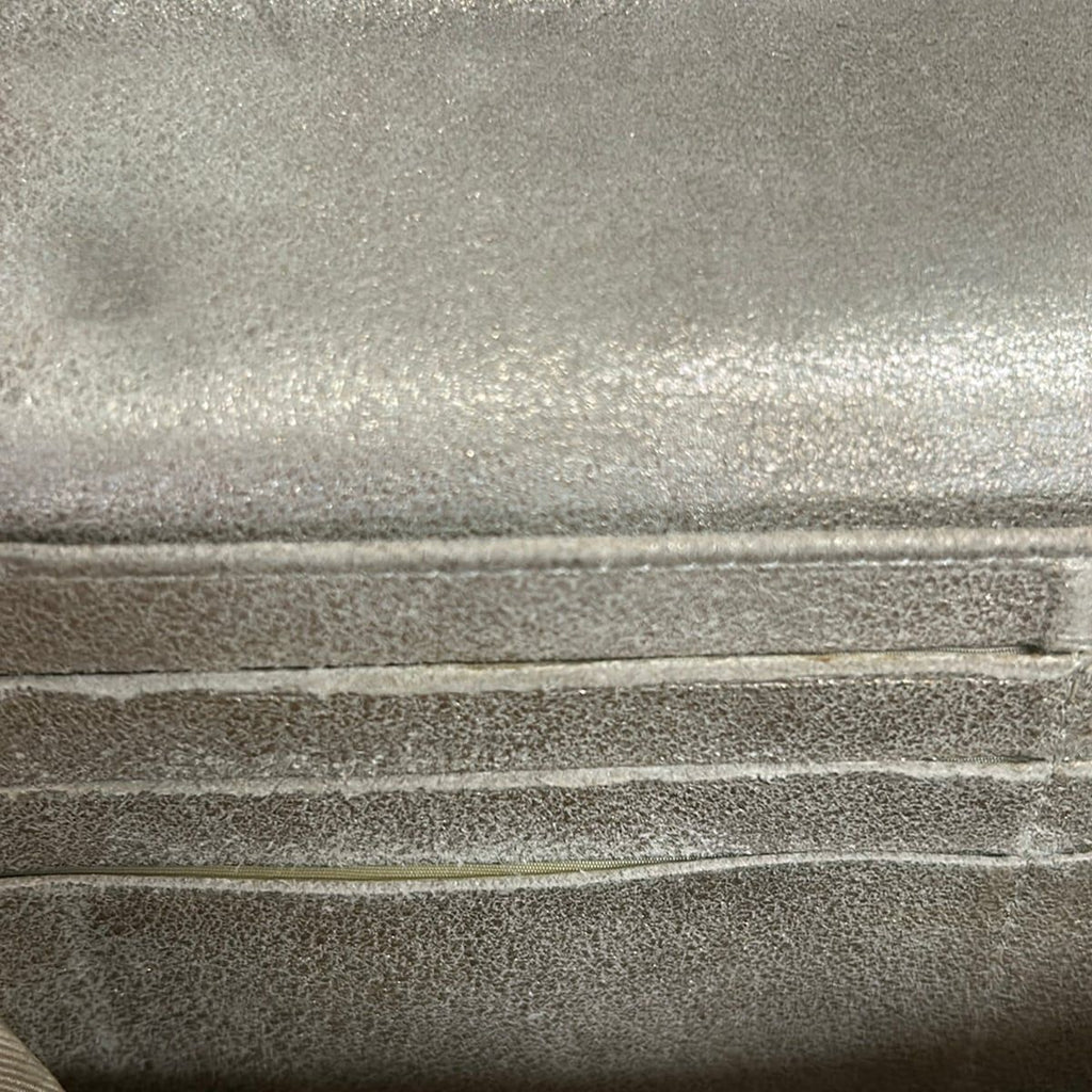 Chanel Wallet Quilted Beige Silver CC Logo Leather — view 8