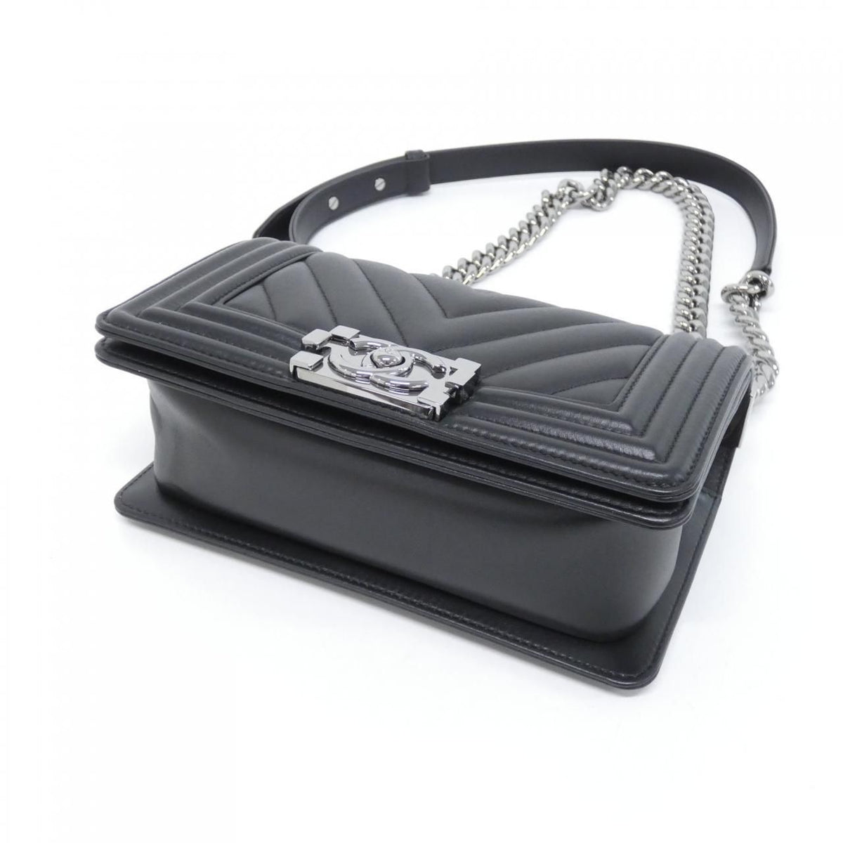 Chanel Boy Line Shoulder Bag — view 3