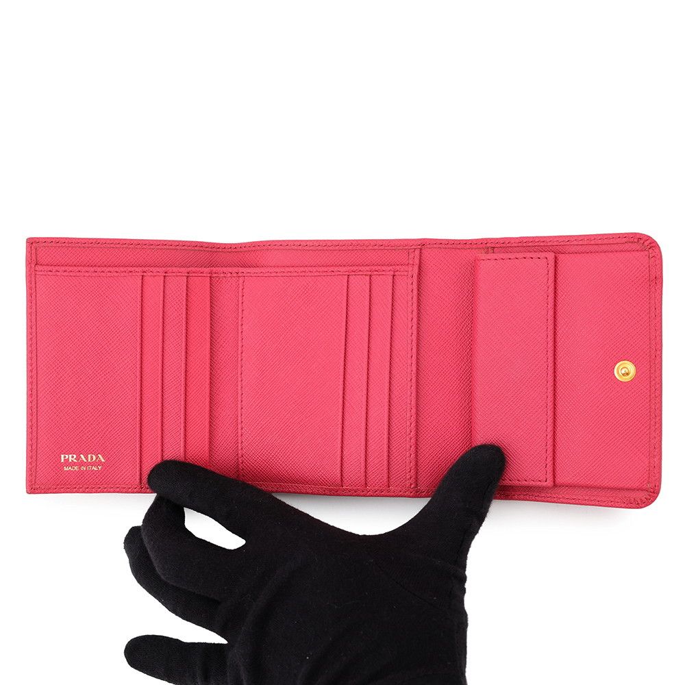 Prada Trifold Wallet Compact — view 4