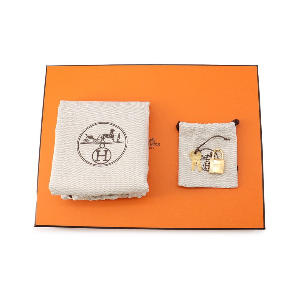 Hermes Handbag Picotin Lock PM Clemence Gold Taurillon Bible — view 7