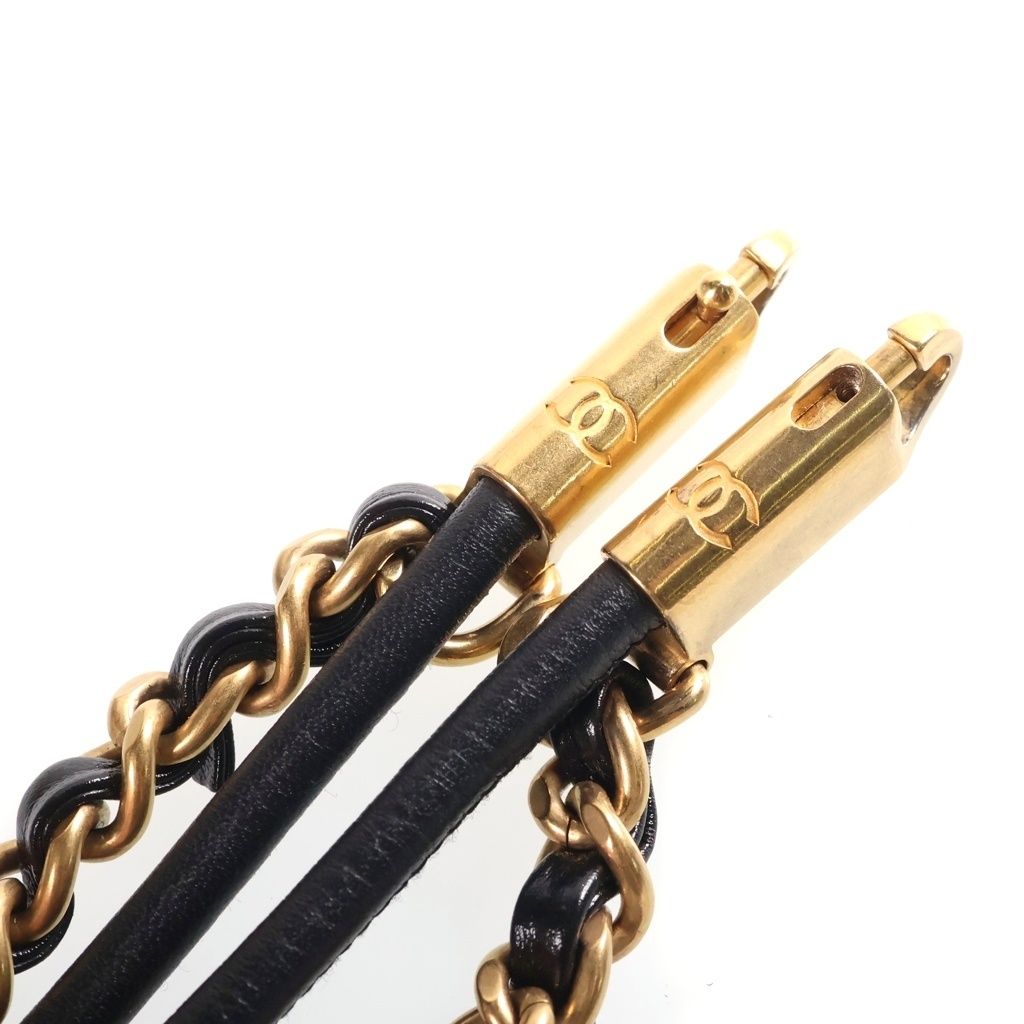 Chanel 22 Quilted Chain Shoulder Bag Black — view 8