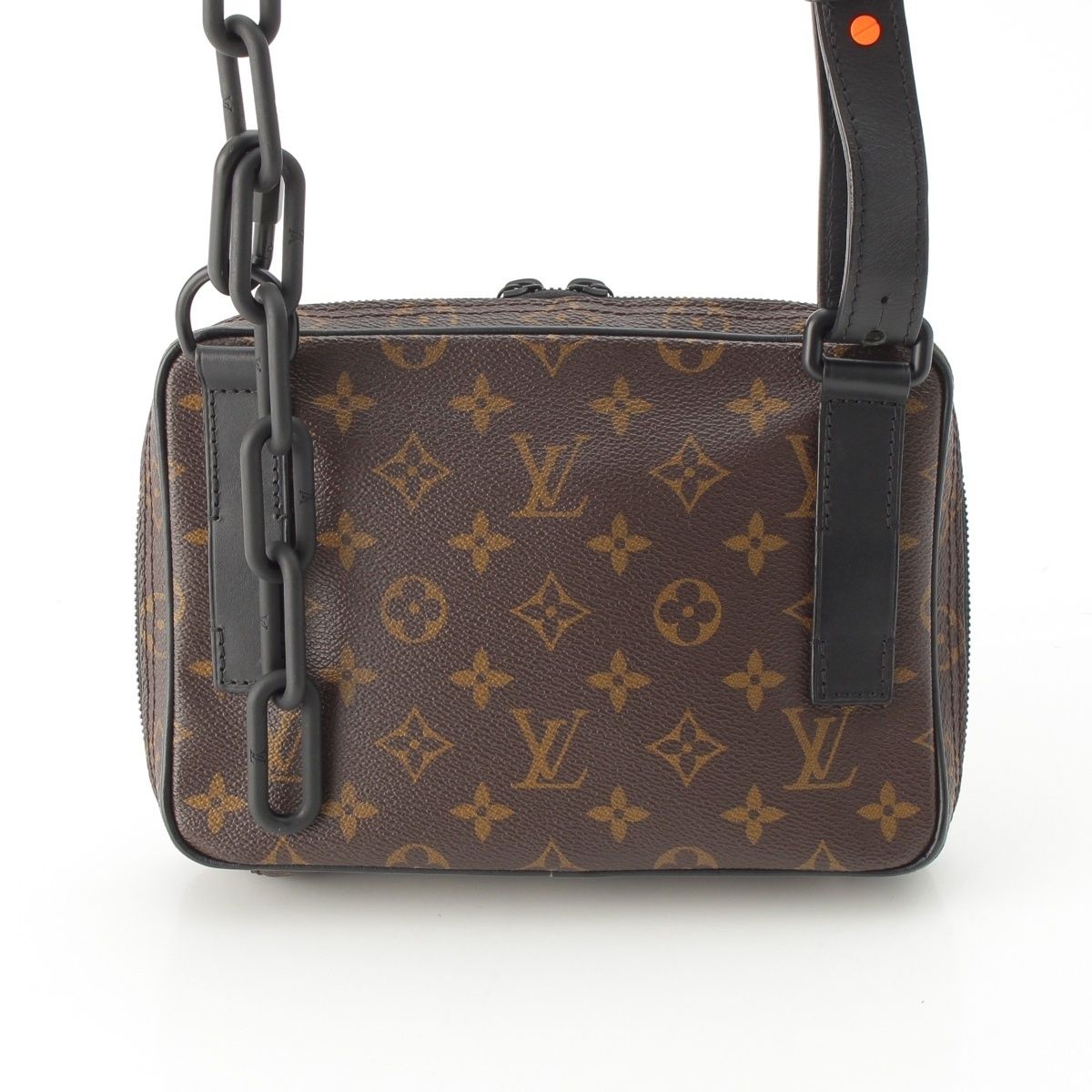 Louis Vuitton Leather Monogram Utility Front Handbag Black — view 5