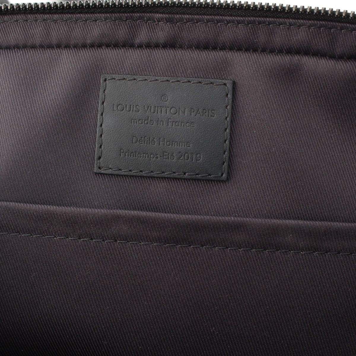 Louis Vuitton Leather Monogram Utility Front Handbag Black — view 8