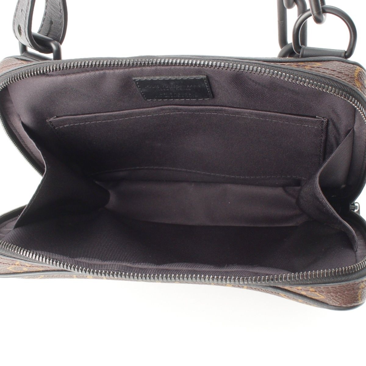 Louis Vuitton Leather Monogram Utility Front Handbag Black — view 7