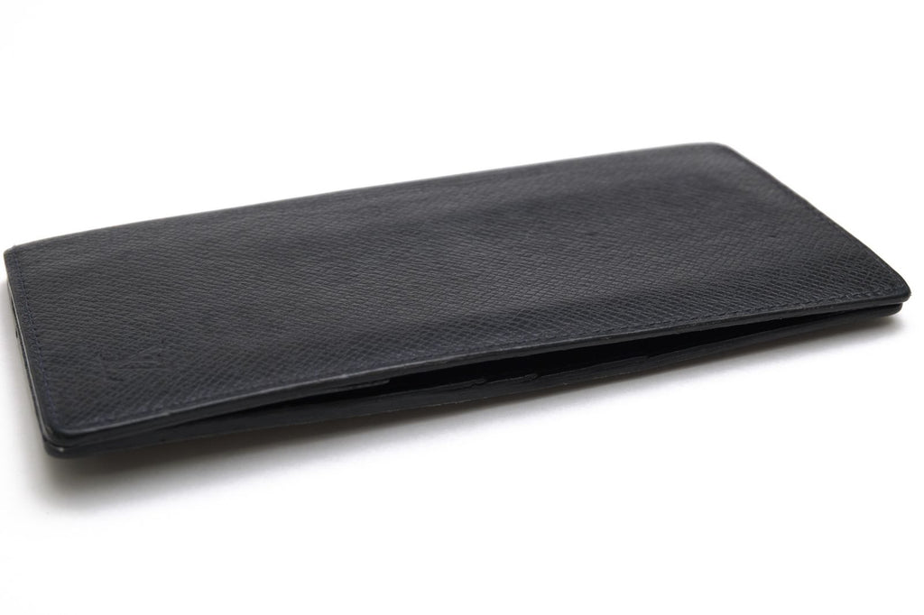 Louis Vuitton Wallet Leather Black Taiga Portefeuille Long Billfold No Coin — view 4