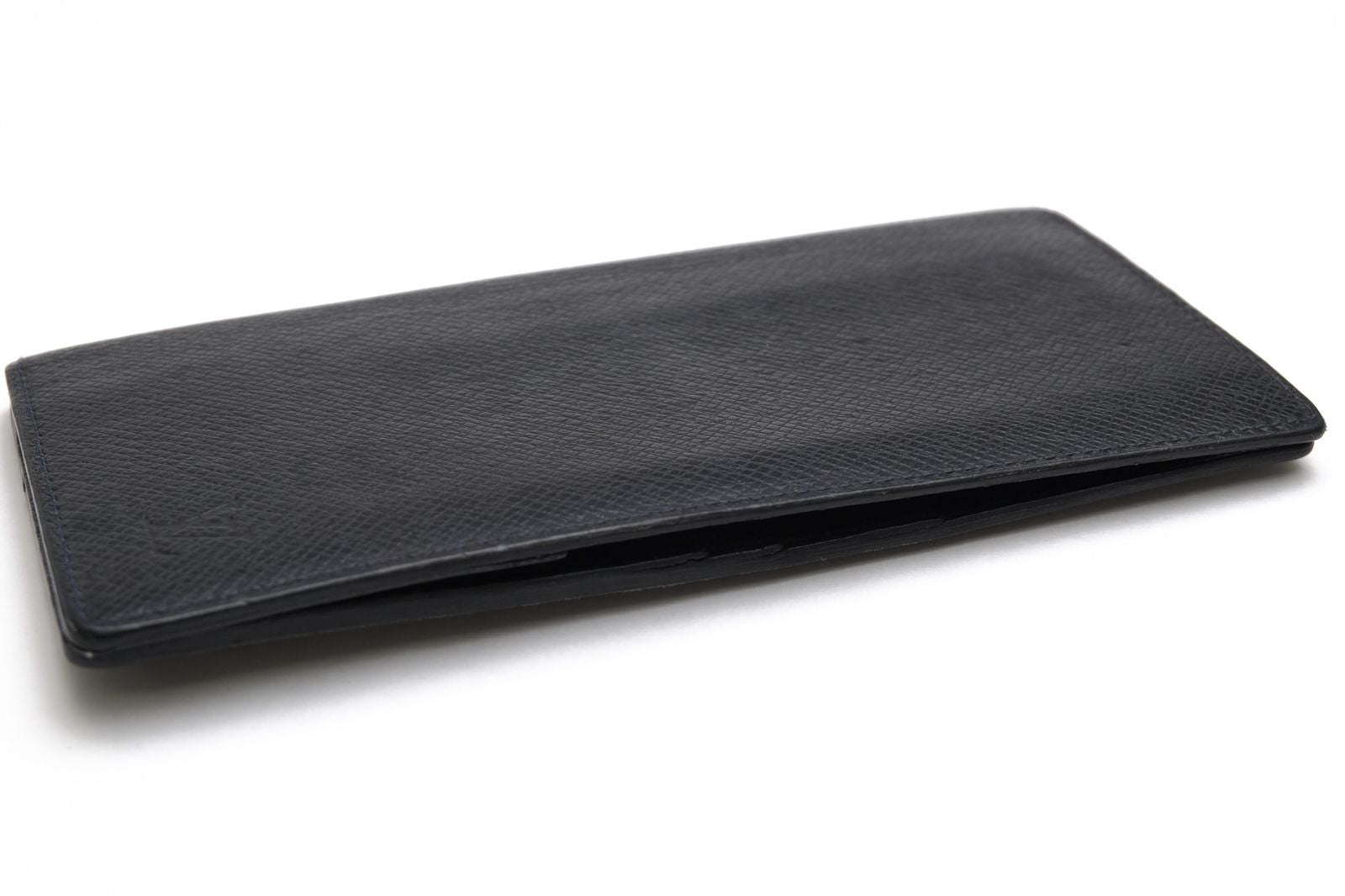 Louis Vuitton Wallet Leather Black Taiga Portefeuille Long Billfold No Coin — view 4