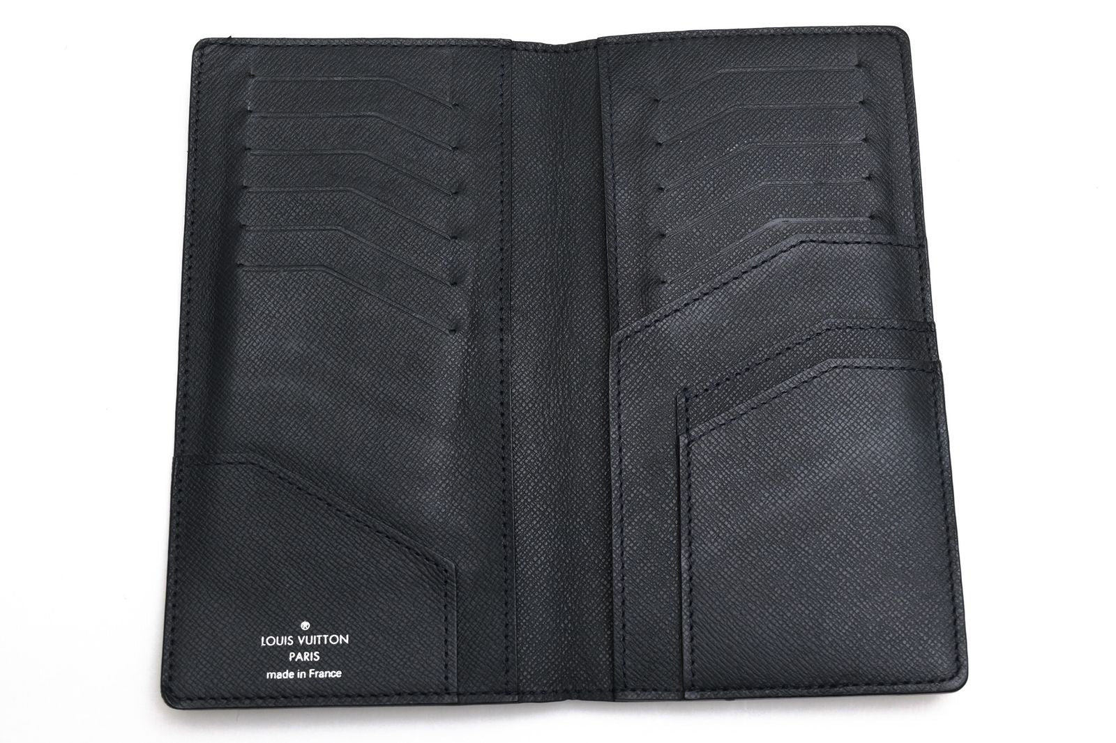 Louis Vuitton Wallet Leather Black Taiga Portefeuille Long Billfold No Coin — view 6
