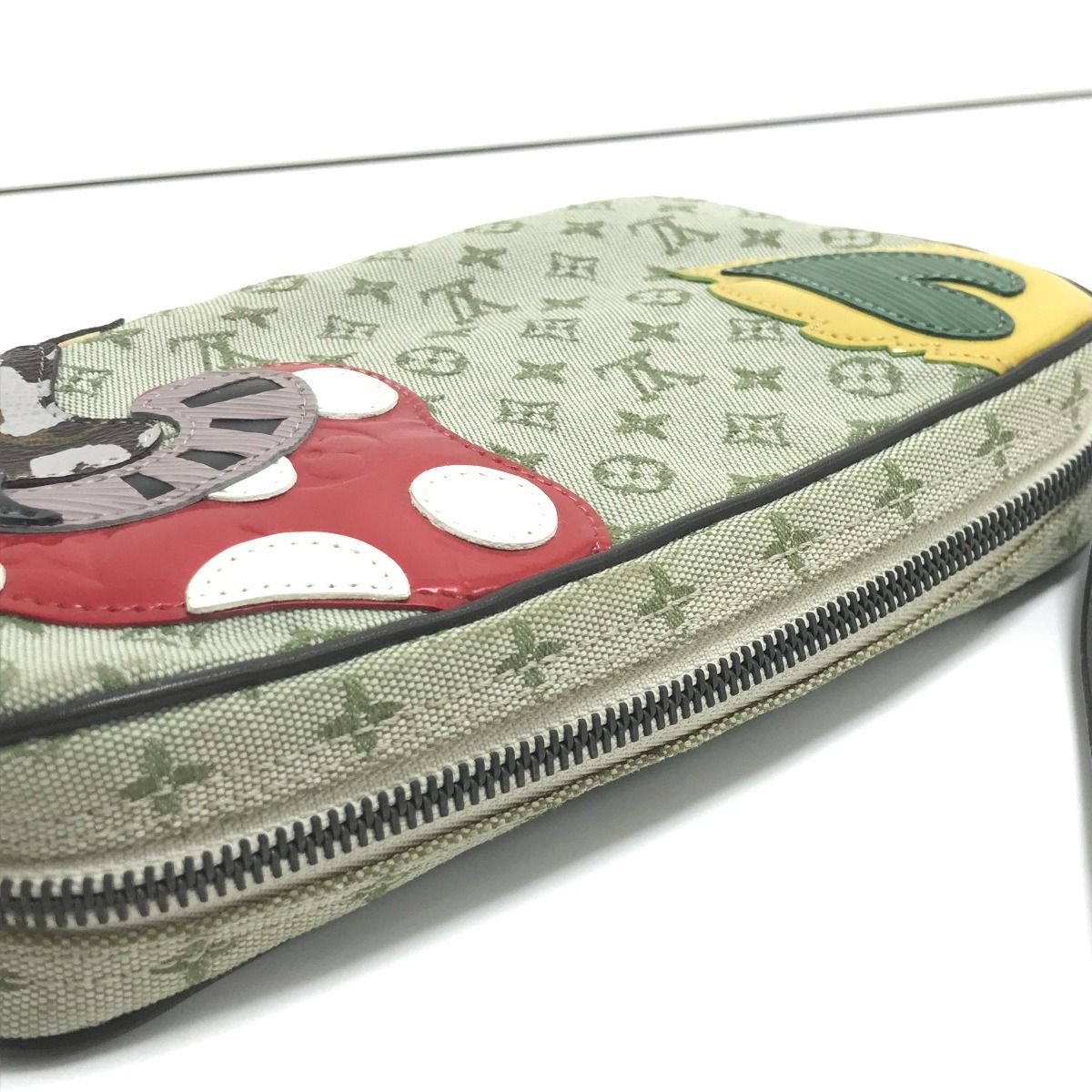 Louis Vuitton Monogram Mini Contes de Fees Pochette Fairytale Khaki — view 5