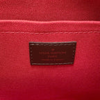 Louis Vuitton Thames GM Shoulder Bag Damier Canvas — view 6