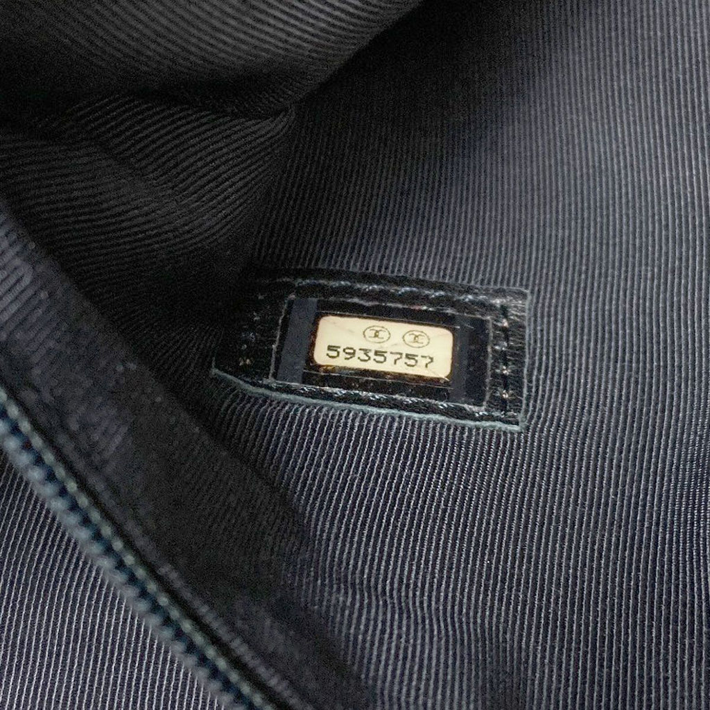 Chanel CC Logo Tote Bag Calfskin — view 7