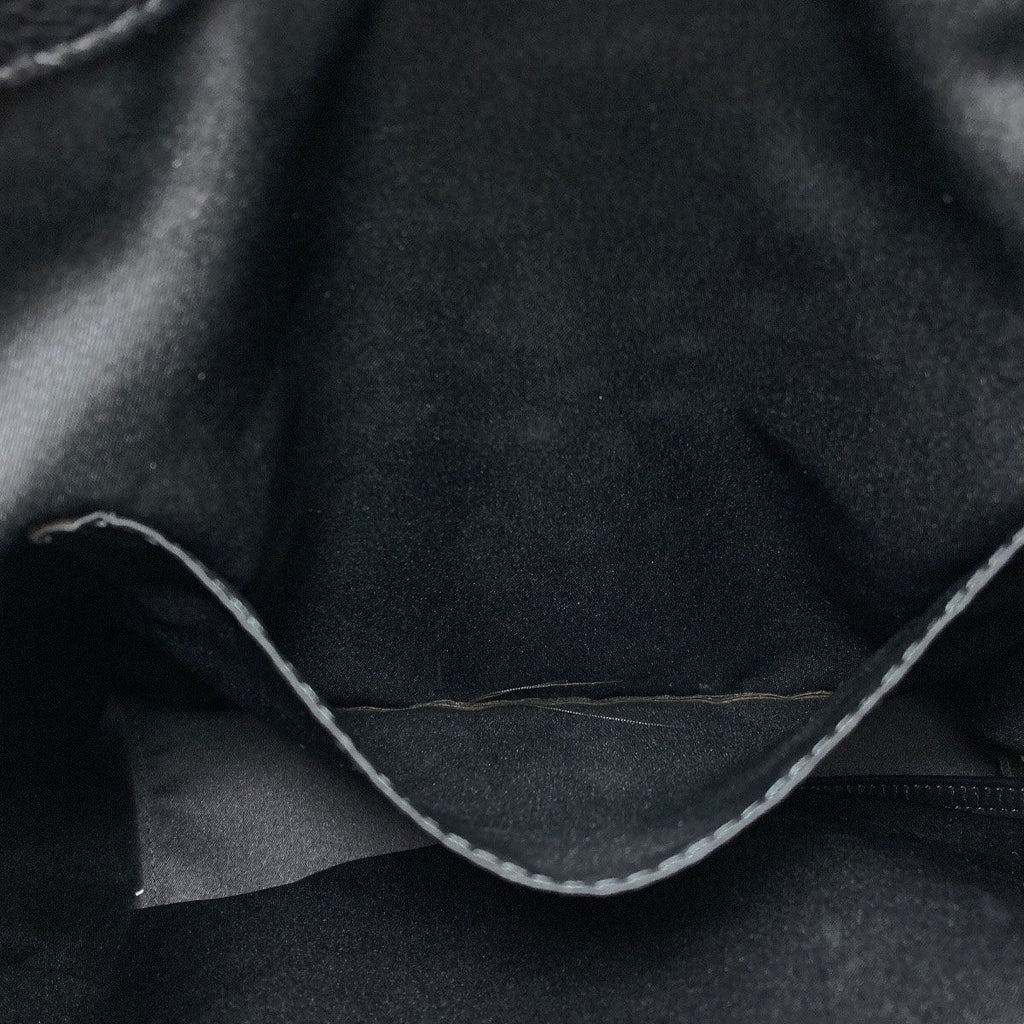 Chanel Quilted CC Logo Chain 2-Way Tote Bag Grained Calfskin — view 8