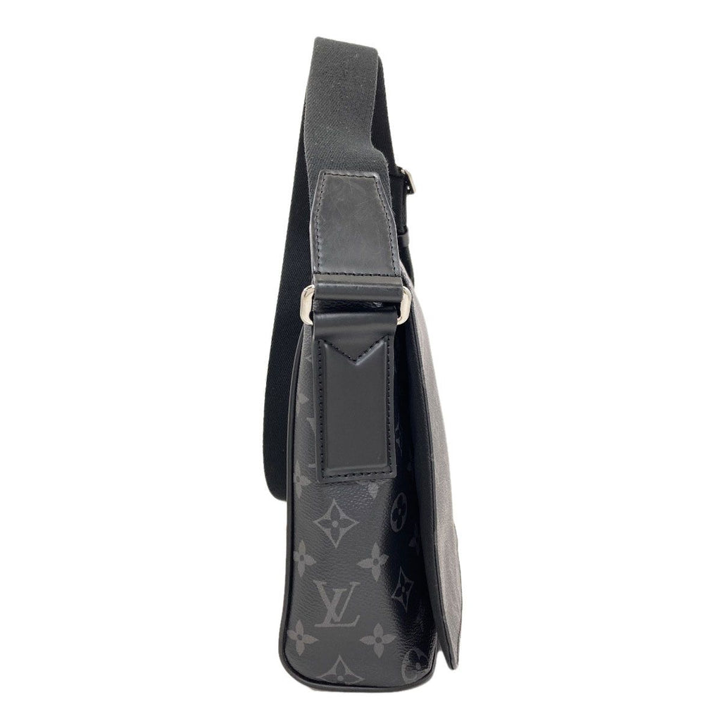 Louis Vuitton District PM Shoulder Bag Monogram Eclipse — view 3
